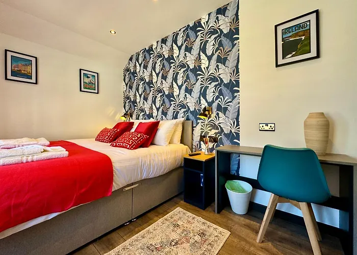 Cosy Apartment Near The Sea And Town Centre With Parking