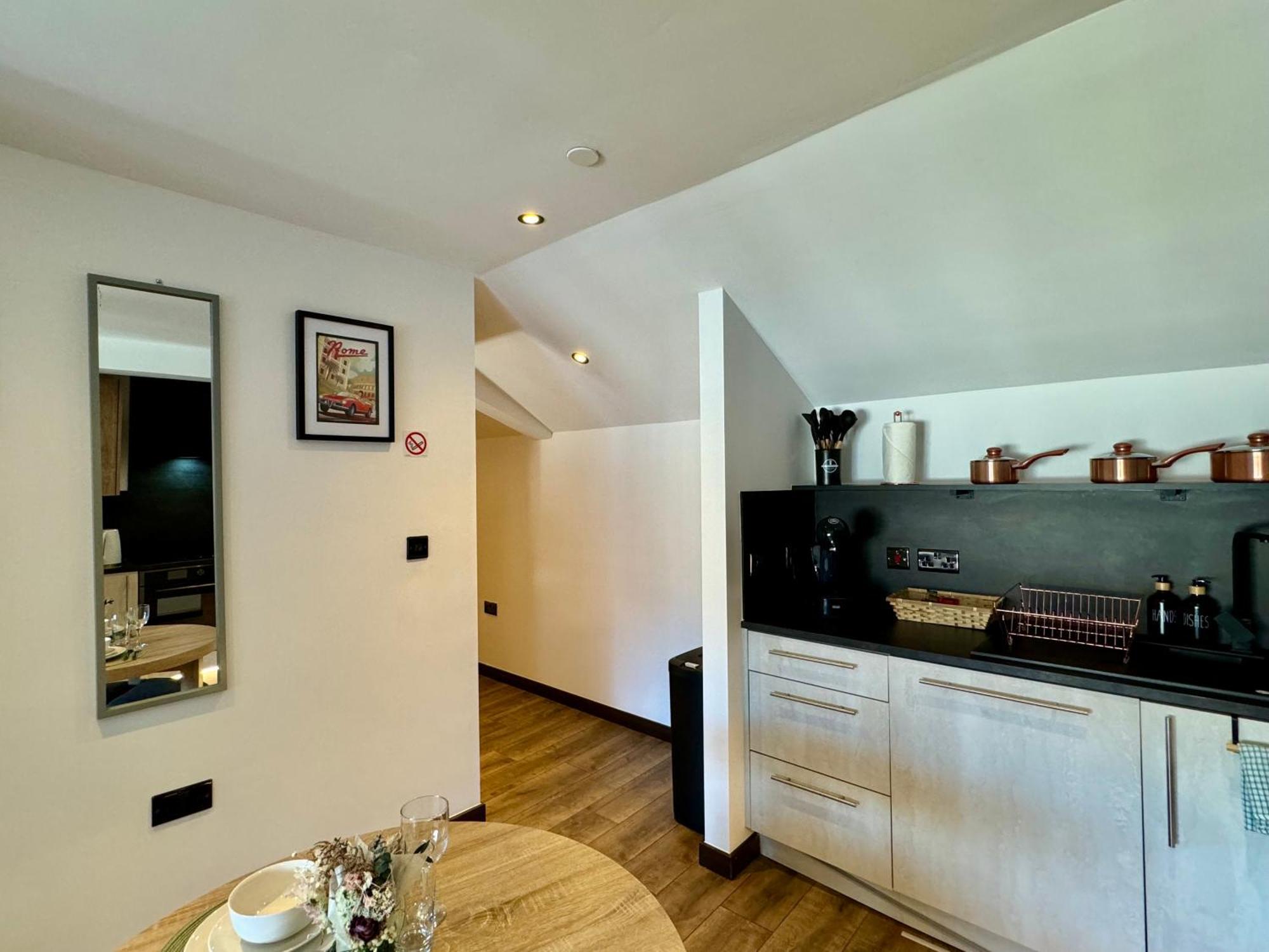 Apartment Cosy Near The Sea And Town Centre With Parking