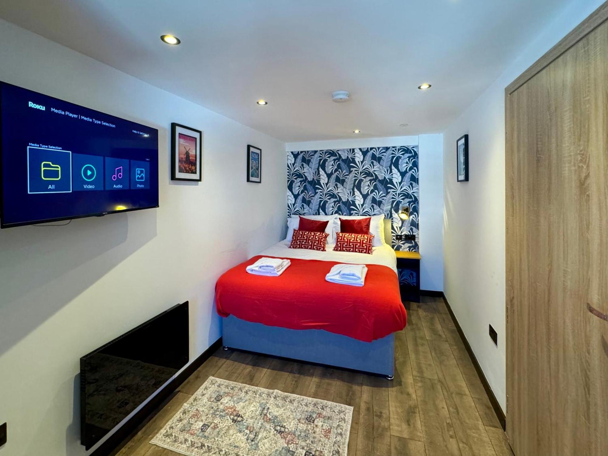 Cosy Near The Sea And Town Centre With Parking Llandudno