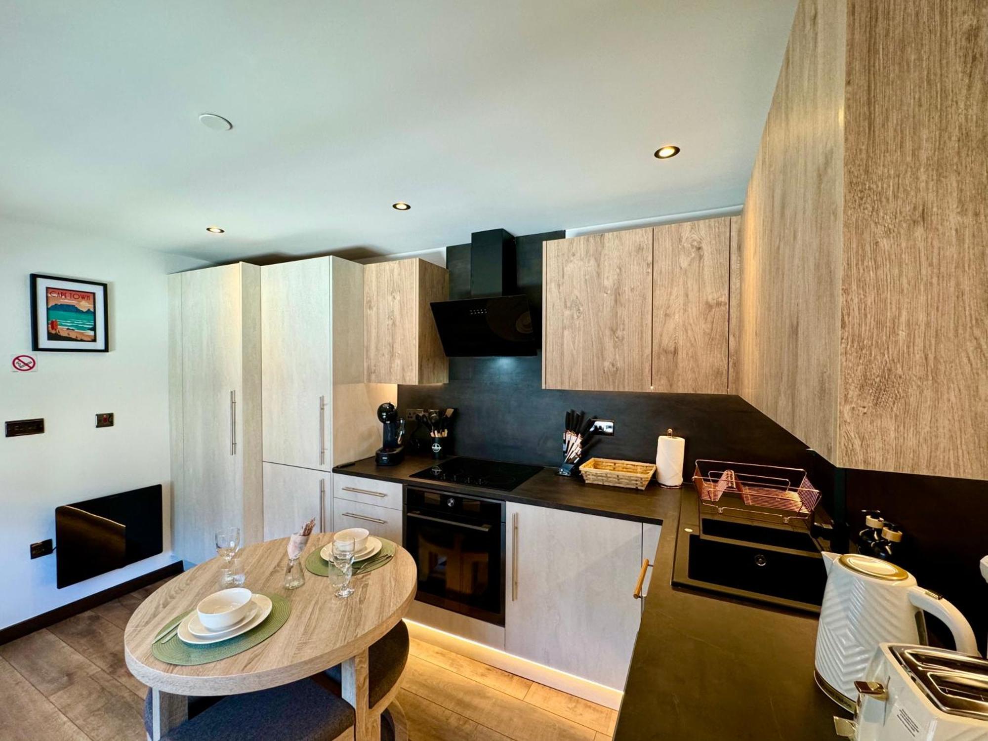 Apartment Cosy Near The Sea And Town Centre With Parking *