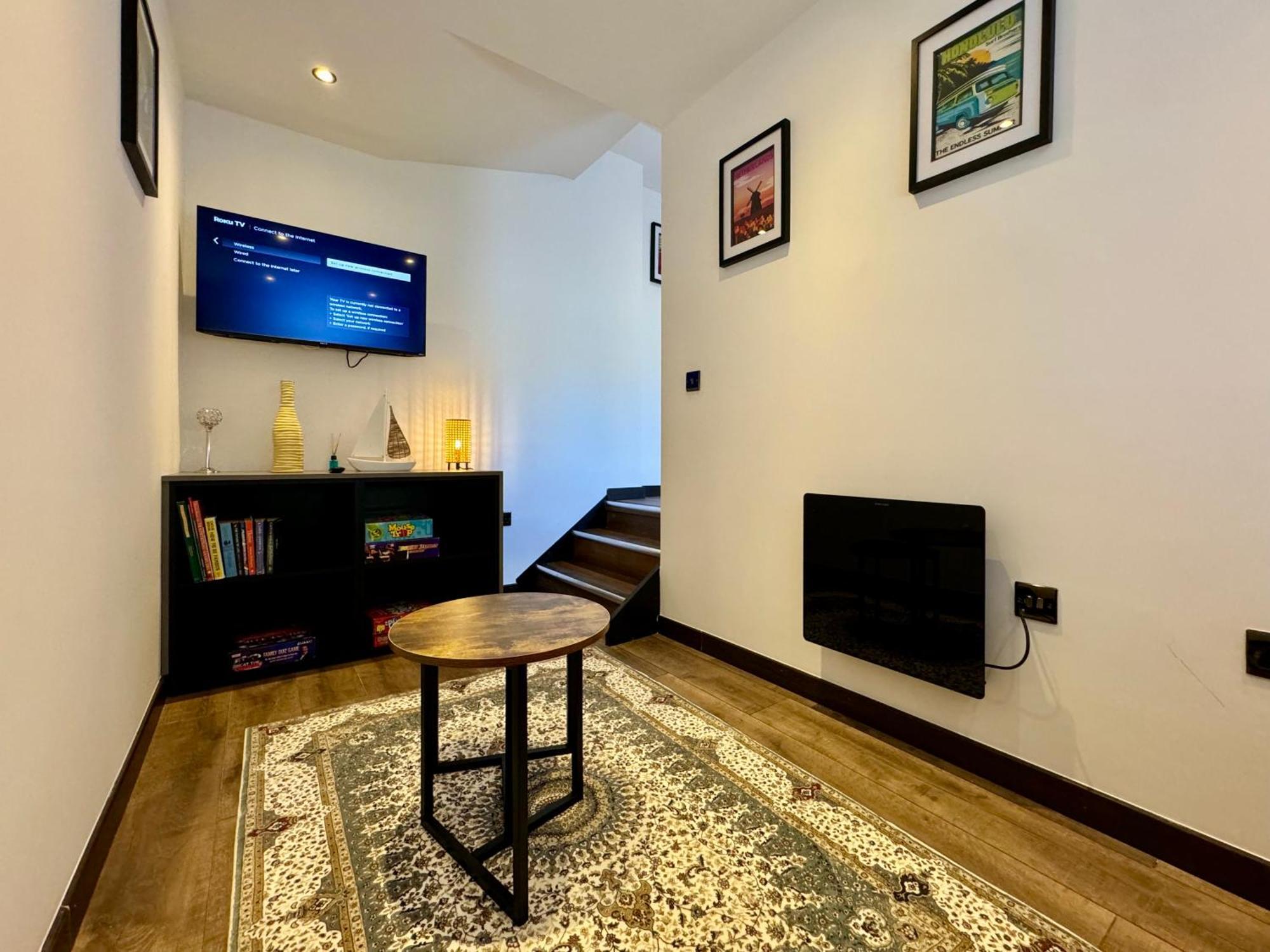Apartment Cosy Near The Sea And Town Centre With Parking
