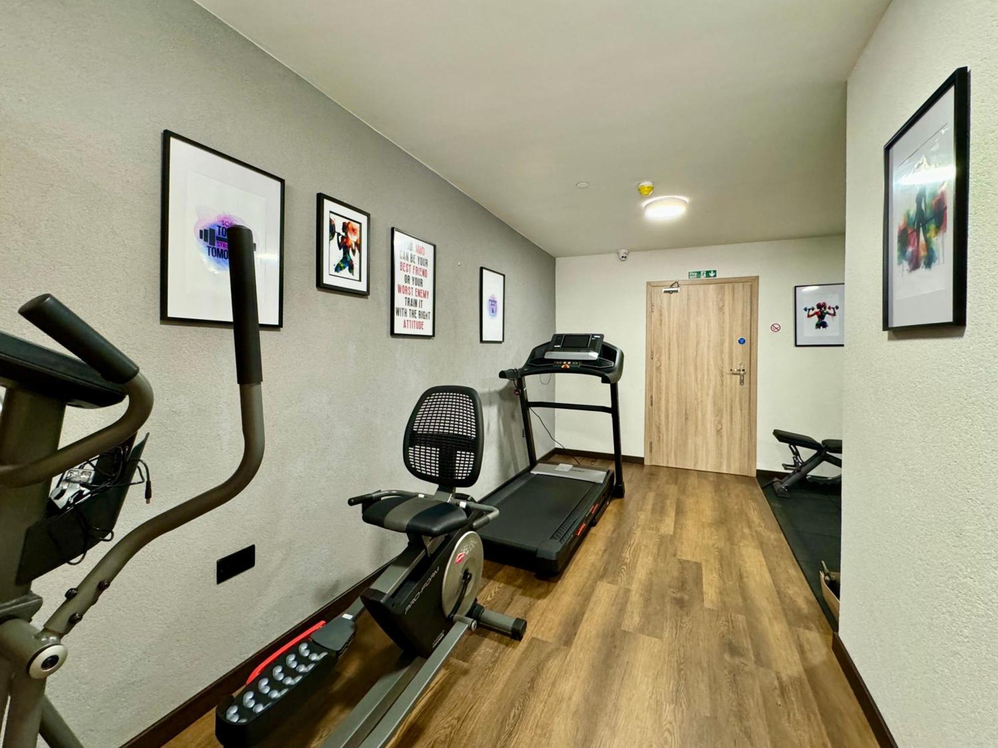 Apartment Cosy Near The Sea And Town Centre With Parking